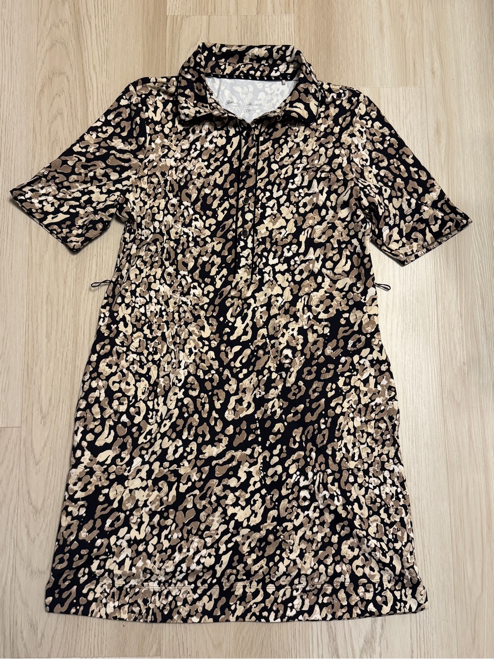 Tommy Bahamas Island Zone athletic dress animal print collared NO BELT SMALL